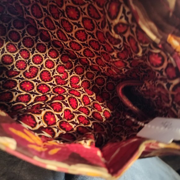 BUNDLE OF 2 VERA BRADLEY CARNABY TOTES GOOD CONDITION - 1 REVERSABLE - Picture 7 of 16